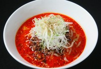 山形の 焼肉極HANARE の和牛レバー。新鮮でなめらかな食感と濃厚な旨みが特徴で、口の中でとろけるような贅沢な味わいを楽しめる逸品。