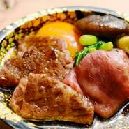 秘伝のタレをもみこんだハラミを炭火で焼き上げ、卵黄にくぐらせます。甘辛いタレをまとった牛肉が卵黄と絡みまろやかな味わいに。箸がとまらなくなる逸品です。
※要予約