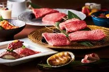 人生最高の一皿を、あなたに。記念日や接待に捧げる、究極の焼肉コース。