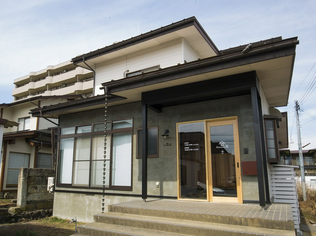 閑静な住宅街に佇む一軒家