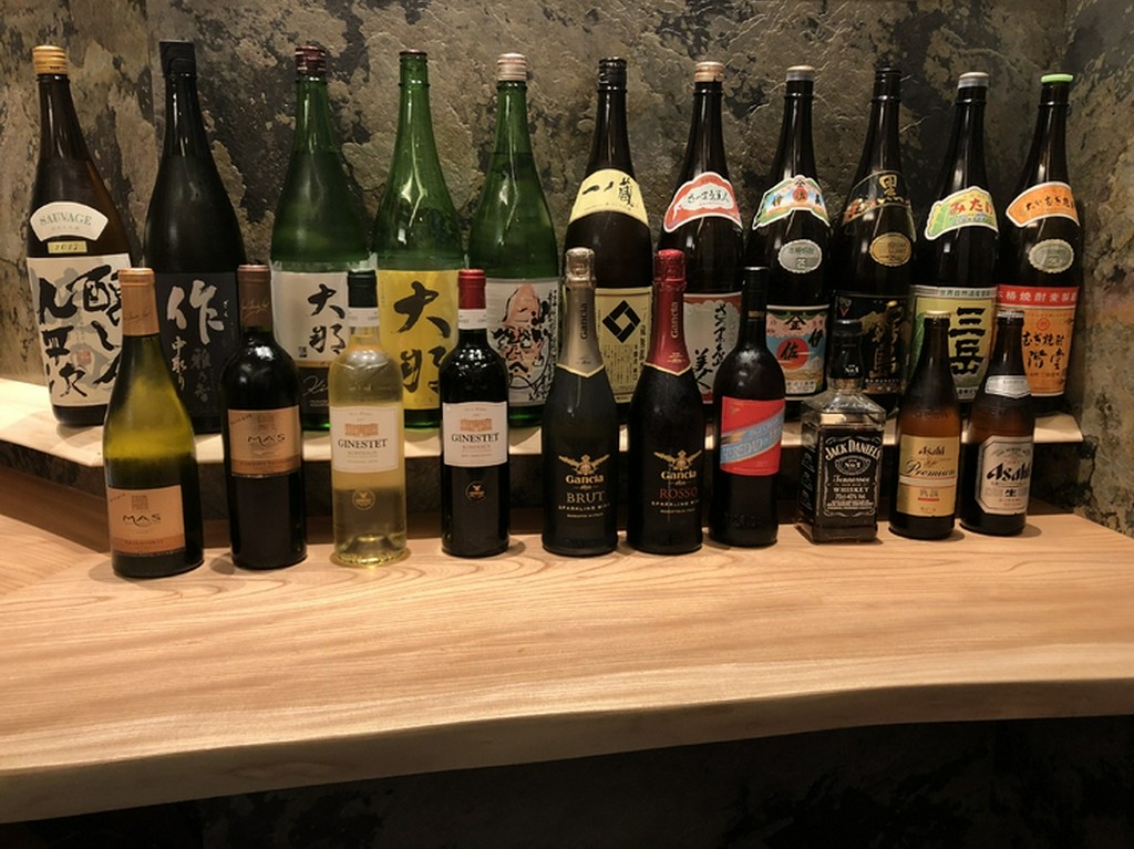 日本酒はもちろんワインまでうなぎによく合うおいしいお酒を