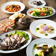 コースは飲み放題付きで4000円～
ご予算に合わせて複数のプランをご用意しております。
また貸し切り、半貸し切り予約も承っておりますので会場をお探しの幹事様、お気軽にご相談ください♪