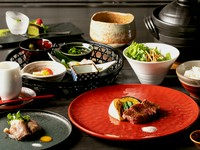 神戸牛の霜降り焼きしゃぶ、ロースステーキ、モモステーキと神戸牛を3つ堪能できるフォアグラ付きコース！