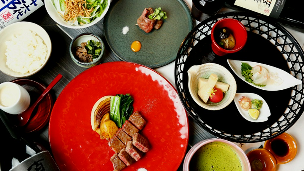 贅沢な鉄板ステーキと和食を和モダン空間でご堪能下さい