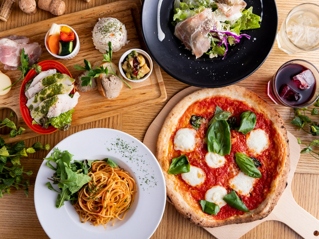 【土･日･祝限定】ESOLAランチコース★3,800円コース★3時間飲み放題&食後のカフェ付き