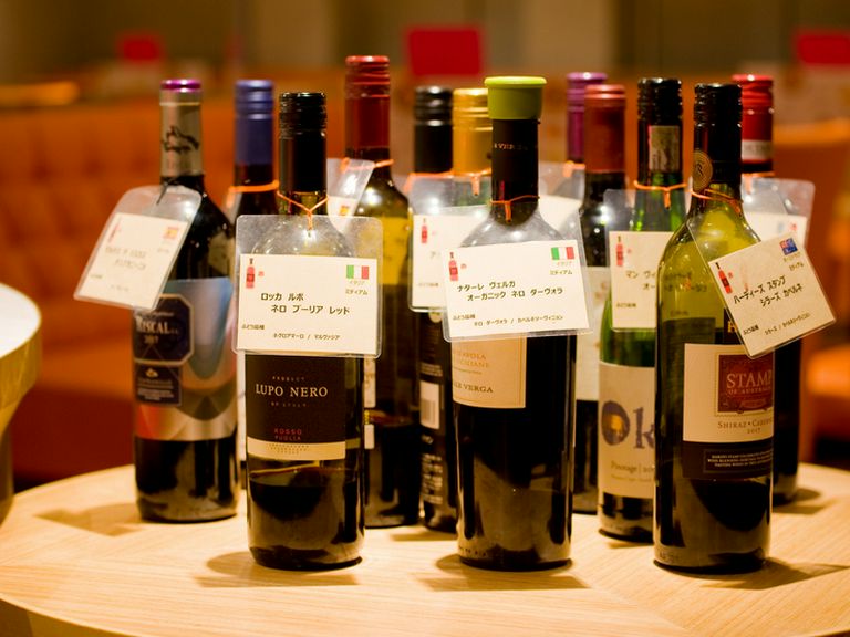 ワインビュッフェはデートにもおすすめ