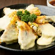 レギュラー　1300円／スモール　950円