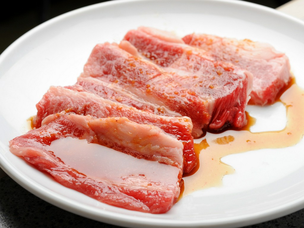 丹羽カルビ（ちょい焼）