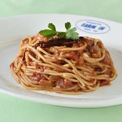 鷹の爪とトマトのスパゲッティ(アラビアータ)