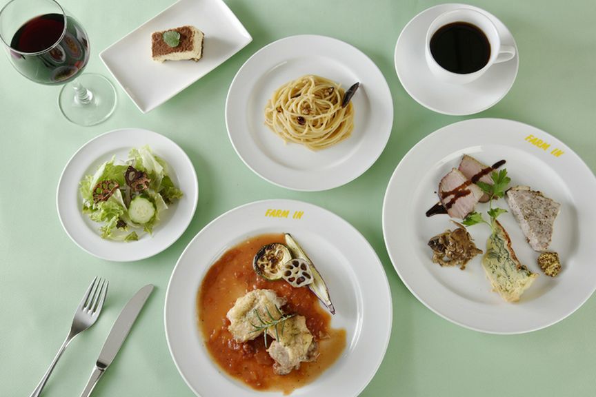 予算や人数に応じて、組み立て可能なコース