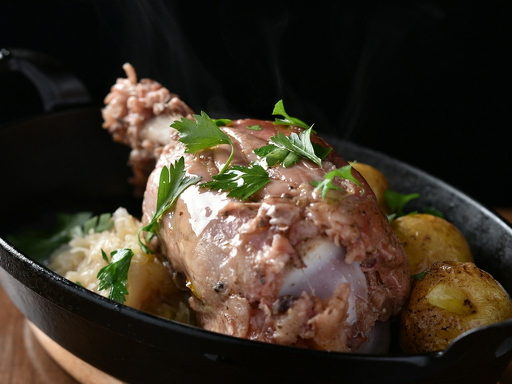 骨付き豚スネ肉のアイスバイン