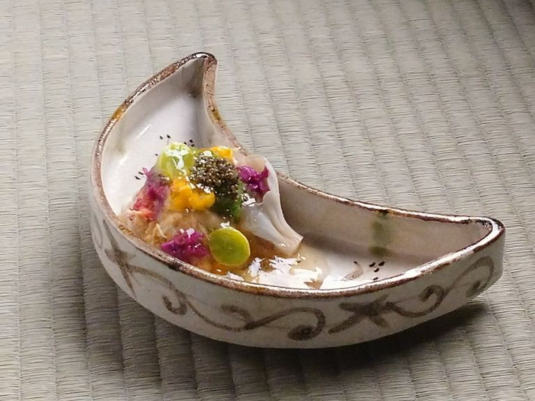 毛蟹の菊花ジュレ掛け