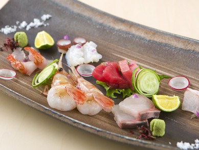 鮮度も質も抜群。近海ものを中心に、厳選した魚のみを使用