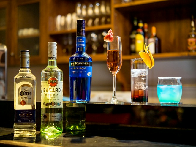 カクテルにこだわっている