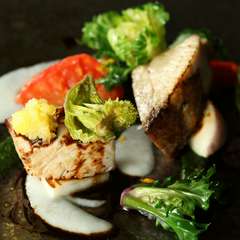 エスプレッソとフォアグラの脂が味わいの奥行きを演出『高岡産菊芋のヴルーテ　フォアグラ　エスプレッソ』