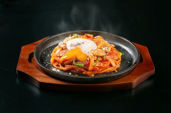 카페&amp;다이닝 COO