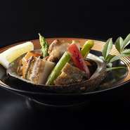 別注ですので事前予約でお願いいたします。
時期により提供できないこともございます。