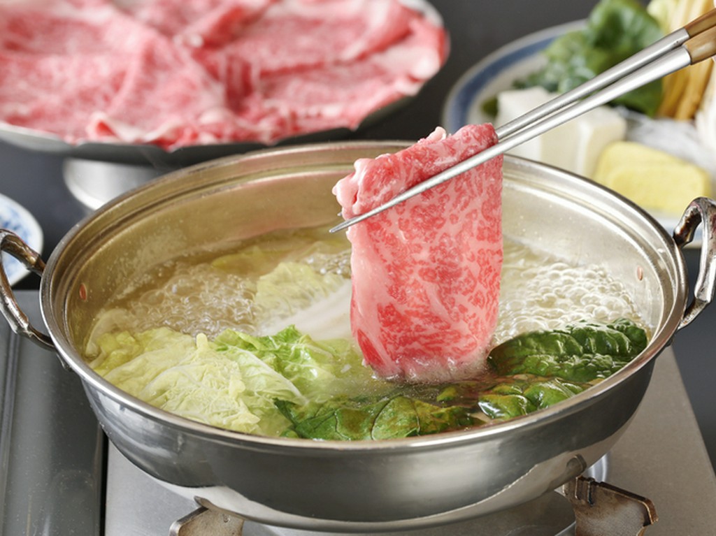 “その日一番”の仕入れにこだわった、黒毛和牛や高級食材を堪能