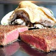 冷製前菜／温製前菜／スープ／鮑／和牛ステーキ（ロース）／○デザート※ロース→フィレ　＋1000円