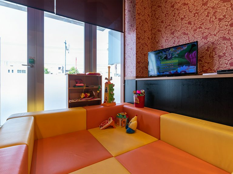 「子どもが楽しめるお店づくり」。ファミリー利用に活躍する一軒