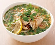 本格的な味わいを堪能できる、ベトナム料理の定番『フォー』