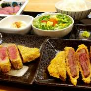 大人気の黒毛和牛のレアかつと赤身の牛かつを一度に楽しめるスペシャル御膳です！
【内容】極上和牛レアかつ(ハーフ)/赤身の牛かつ(ハーフ)/ローストビーフ/もちもち豆富/サラダ/小鉢２種/付け合わせ/お味噌汁/白飯