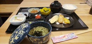 吉井・長尾製麺の茶そばを使用した彩り豊かな『 茶そば和御膳』