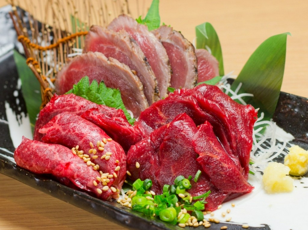 ＜熊本＞馬刺し　赤身