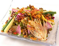 解毒作用のある食材がたっぷり、美味しく健康に。
［1~2人前］850円