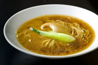 高級食材を贅沢に使った、最高のおもてなしの一品。