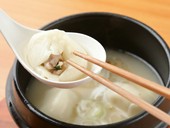白湯スープの水餃子