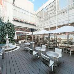 原宿・表参道とは思えない広々とした気持ちの良いテラス！