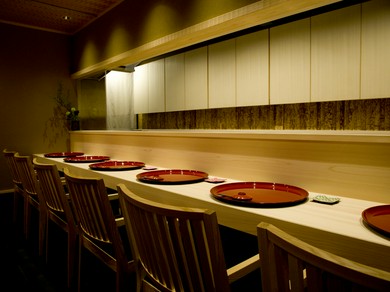 一枚板の自慢のカウンター