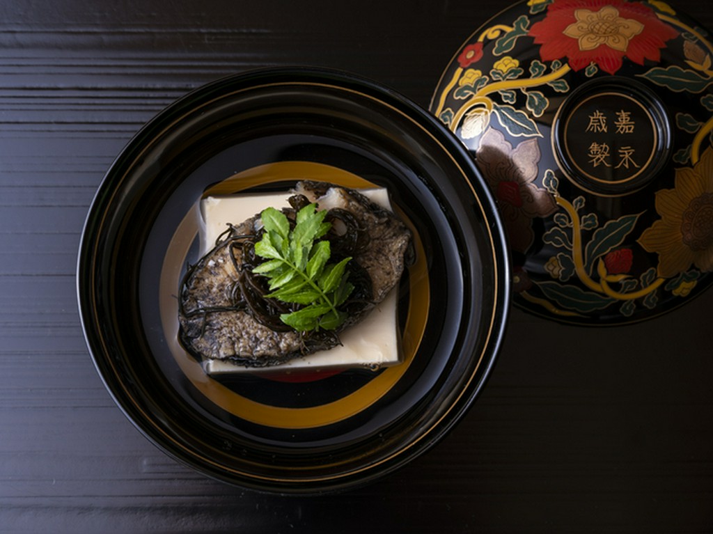 昼の一期一会のご馳走コース　【一日一組様限定】贅沢なひとときを祇園華舞でお過ごしください。