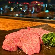 特上カルビ
