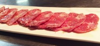 タンによく似た味わいで、程よい食感が堪能できます。
※数に限りがございます。売り切れの場合はご了承ください。