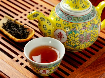 お酒が弱い方には、さまざまな種類の中国茶はいかがでしょう