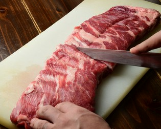 4つの専門業者から仕入れた、厳選されたこだわりの『肉』