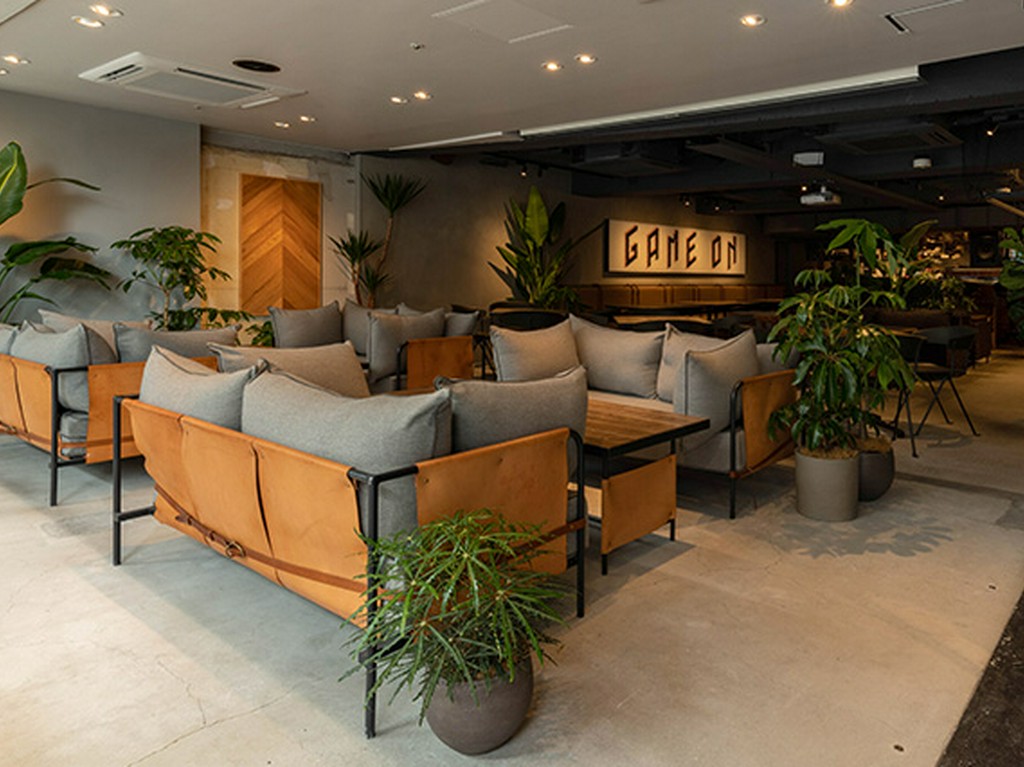 広々とゆったりと使え、明るい印象の内装。