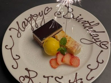 お誕生日のプレートもご用意可能