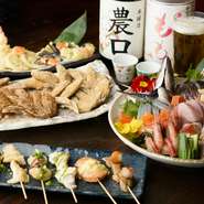 『魚串』に『手羽先』、人気メニューを中心に構成されたコース多数。シーンなどに合わせてチョイス。使い勝手抜群のコースは季節の宴会にもおすすめです。