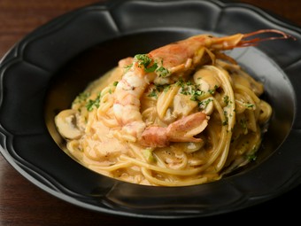 フード・ドリンク合わせて400種以上!!　限定パスタなど20種類にものぼる「大人気パスタシリーズ」も