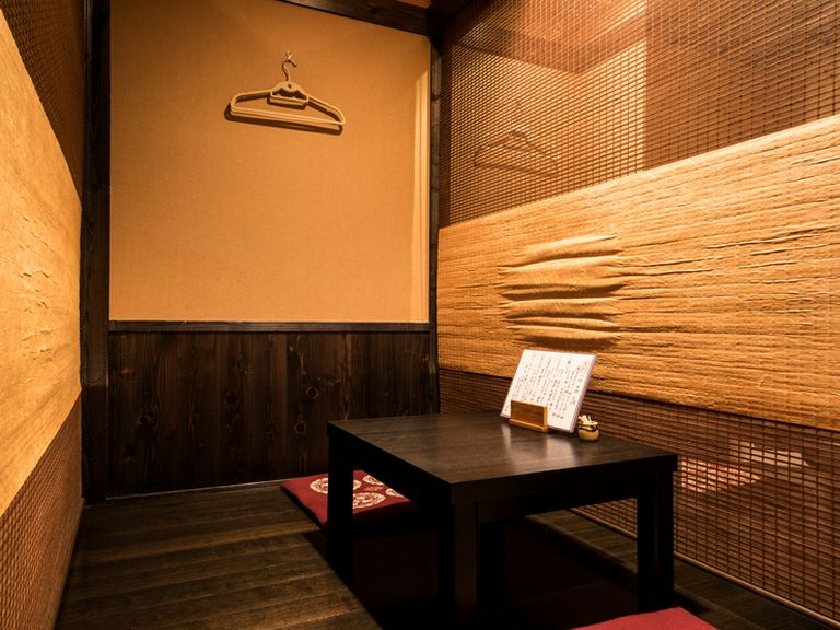 大人のデートやご夫妻での食事に、気軽に入ってゆっくり憩える店