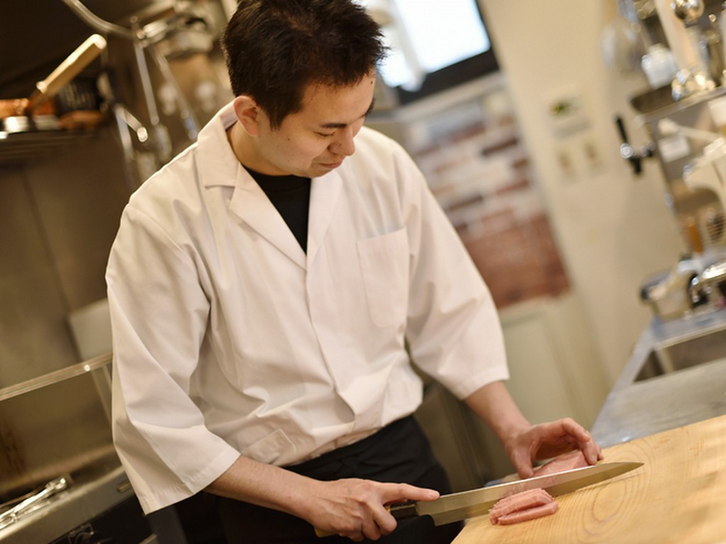 最後まで居心地良く過ごせる空間づくりを心がけ、お好みで提供