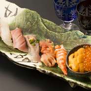 【全8品・贅沢コース】トロやウニを含む握り鮨9貫や刺身5品、焼物、一品、煮物など