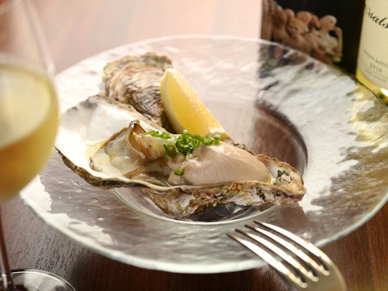 四季折々の食材で彩る、割烹スタイルのイタリアンを満喫できる
