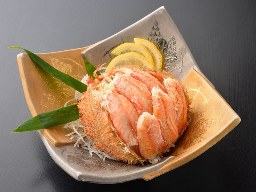 茹でたて蟹をダイレクトに楽しむ『毛蟹甲盛』