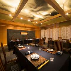 極上の空間で、ゆったりと日本料理に向き合ってほしい