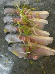 師崎産の鮮魚がカルパッチョになります。ソースも魚に合わせてシェフがその都度変えています。
