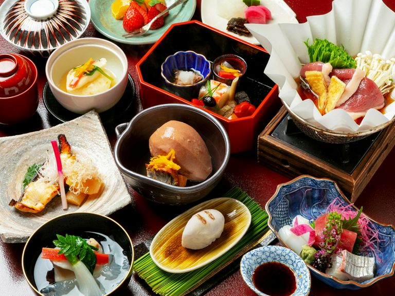 四季折々、季節の恵みが詰まった『いもぼう懐石』